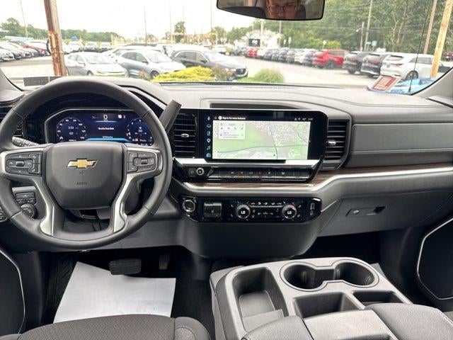 2026 Chevrolet Silverado 1500 Crew Cab Short Box 4-Wheel Drive LT 1LT