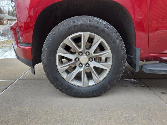 2020 Chevrolet Silverado 1500 Crew Cab Standard Box 4-Wheel Drive High Country