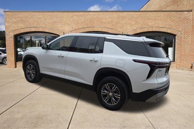 2024 Chevrolet Traverse LT w/2LT