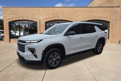 2024 Chevrolet Traverse LT w/2LT