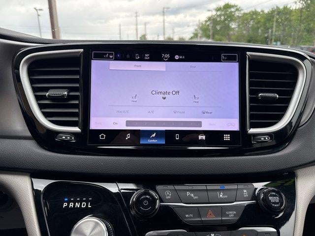 2023 Chrysler Pacifica Touring L FWD