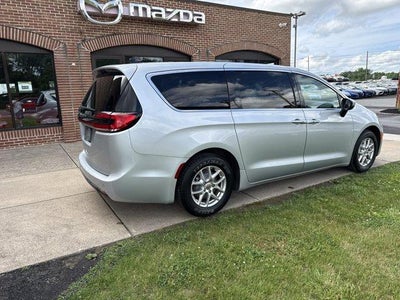 2023 Chrysler Pacifica Touring L FWD