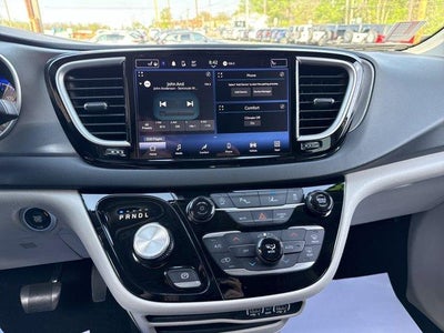 2023 Chrysler Pacifica Touring L FWD