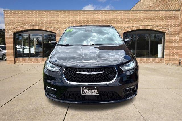 2023 Chrysler Pacifica Hybrid Touring L FWD