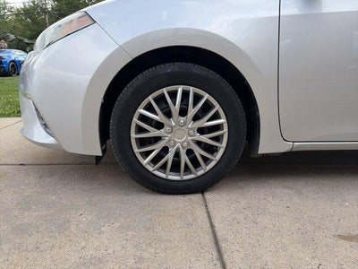 2016 Toyota Corolla 4dr Sdn CVT Auto LE (Natl)