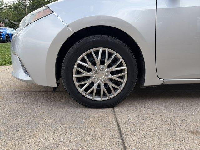 2016 Toyota Corolla 4dr Sdn CVT Auto LE (Natl)