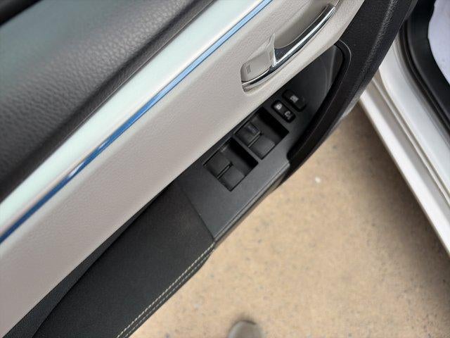 2016 Toyota Corolla 4dr Sdn CVT Auto LE (Natl)