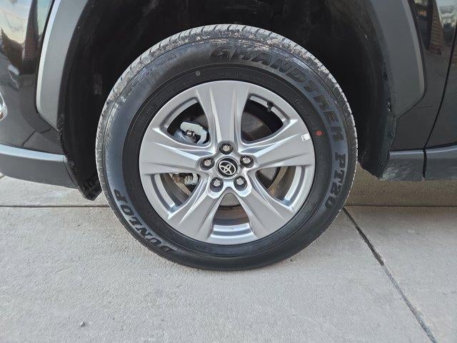 2025 Toyota RAV4 XLE AWD (Natl)