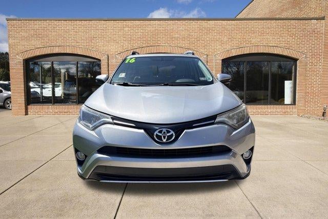 2016 Toyota RAV4 FWD 4dr XLE (GS)