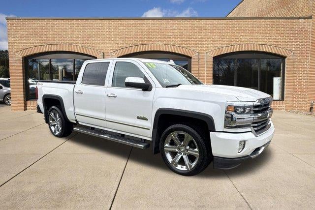 2016 Chevrolet Silverado 1500 Crew Cab Short Box 4-Wheel Drive High Country