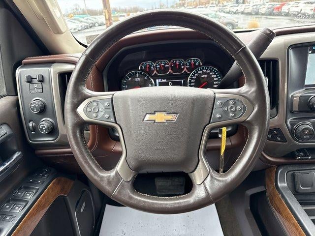 2016 Chevrolet Silverado 1500 Crew Cab Short Box 4-Wheel Drive High Country