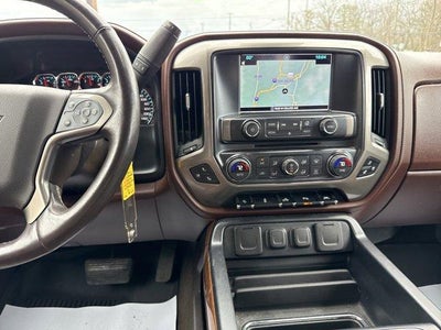 2016 Chevrolet Silverado 1500 Crew Cab Short Box 4-Wheel Drive High Country