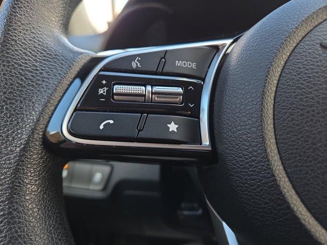 2024 Kia Forte LXS IVT