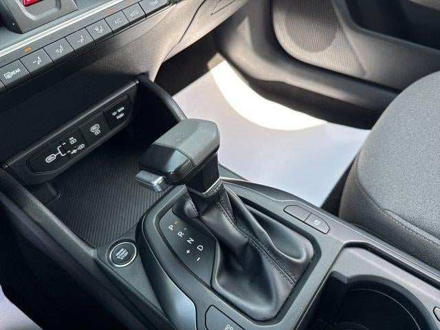 2025 Kia K4 LXS FWD