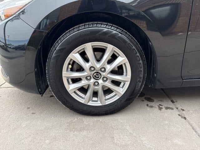 2018 Mazda Mazda3 4-Door Sport Auto