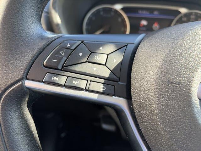 2025 Nissan Sentra SV CVT