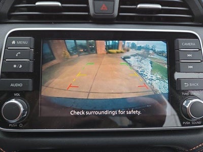 2021 Nissan Versa SR CVT