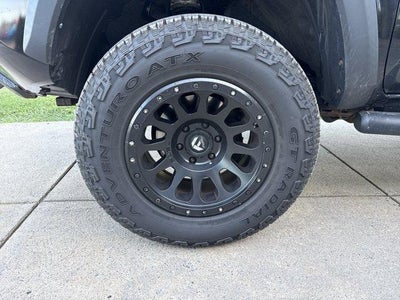2020 Toyota Tacoma 4WD 4WD TRD Off Road Double Cab 5' Bed V6 AT (Natl)