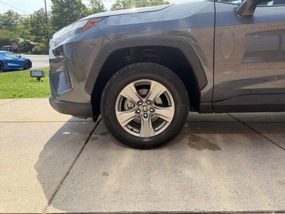 2025 Toyota RAV4 Hybrid XLE AWD (Natl)