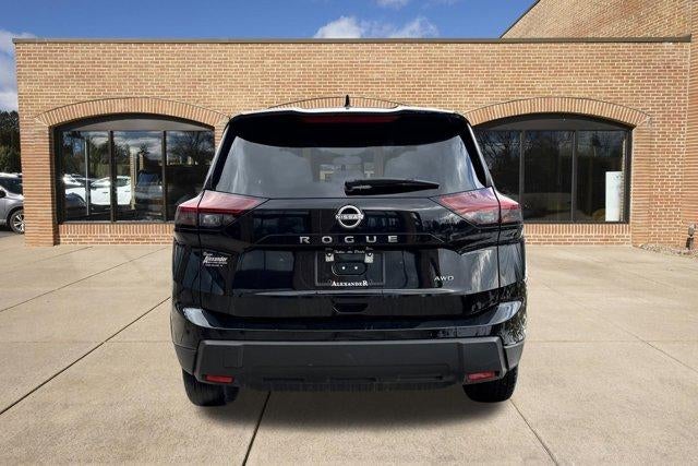 2025 Nissan Rogue AWD SV