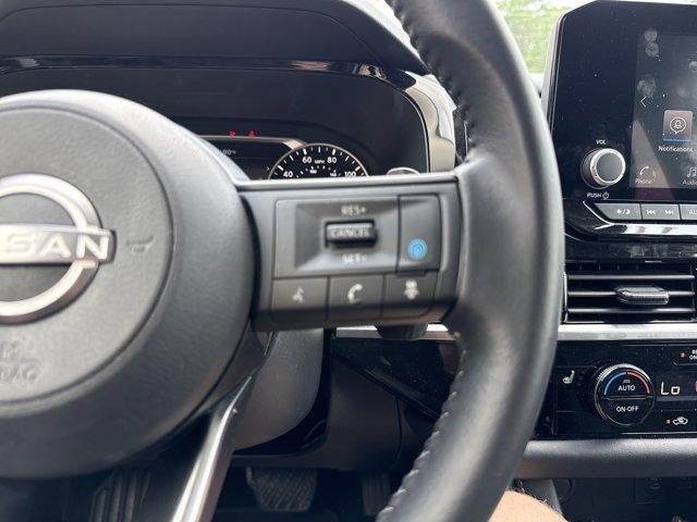 2025 Nissan Pathfinder SV 4WD