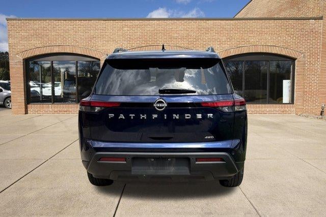 2025 Nissan Pathfinder SV 4WD