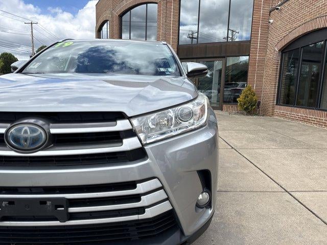 2019 Toyota Highlander Hybrid XLE V6 AWD (Natl)