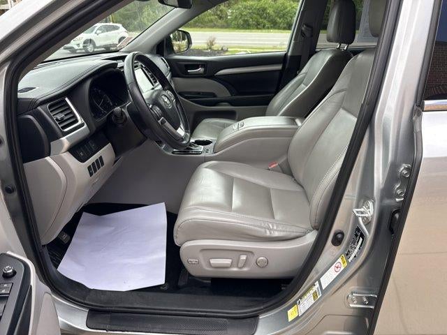 2019 Toyota Highlander Hybrid XLE V6 AWD (Natl)