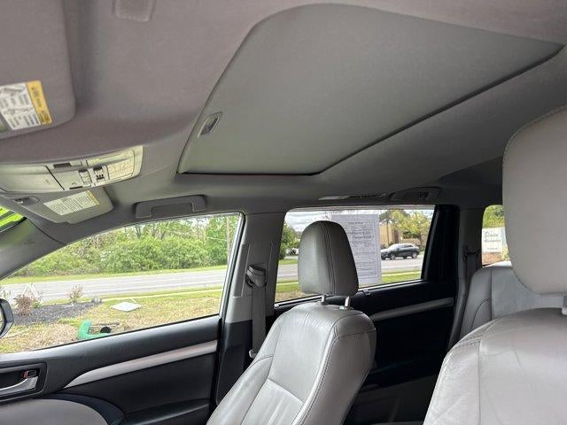 2019 Toyota Highlander Hybrid XLE V6 AWD (Natl)