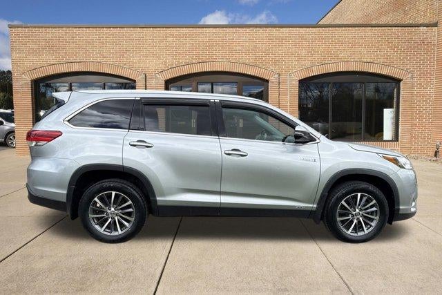 2019 Toyota Highlander Hybrid XLE V6 AWD (Natl)