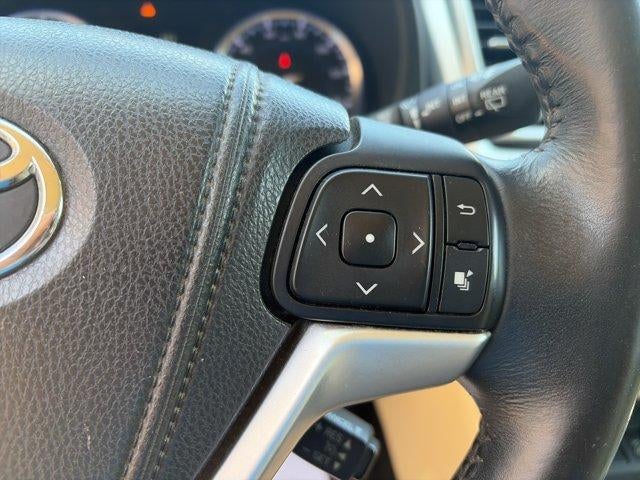 2015 Toyota Highlander AWD 4dr V6 XLE (Natl)