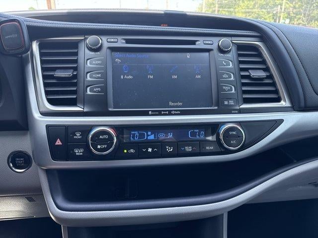 2016 Toyota Highlander AWD 4dr V6 XLE (Natl)