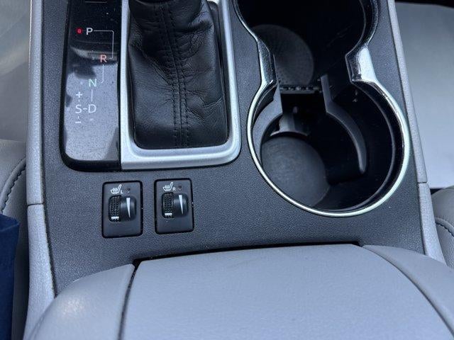 2016 Toyota Highlander AWD 4dr V6 XLE (Natl)