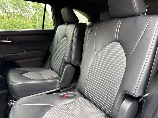 2025 Toyota Highlander XSE AWD (Natl)