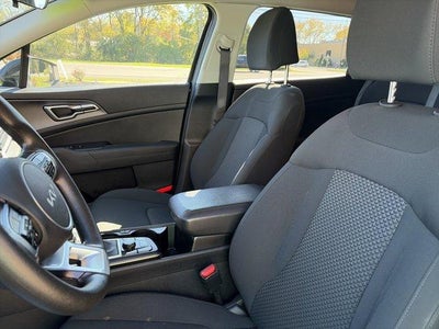 2025 Kia Sportage LX AWD