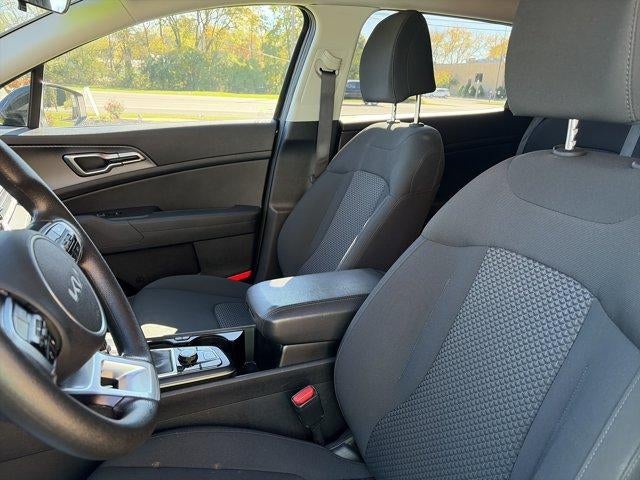2025 Kia Sportage LX AWD