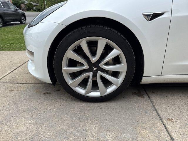 2020 Tesla Model 3 Standard Range RWD