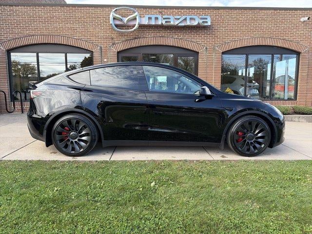 2025 Tesla Model Y Performance AWD *Ltd Avail*
