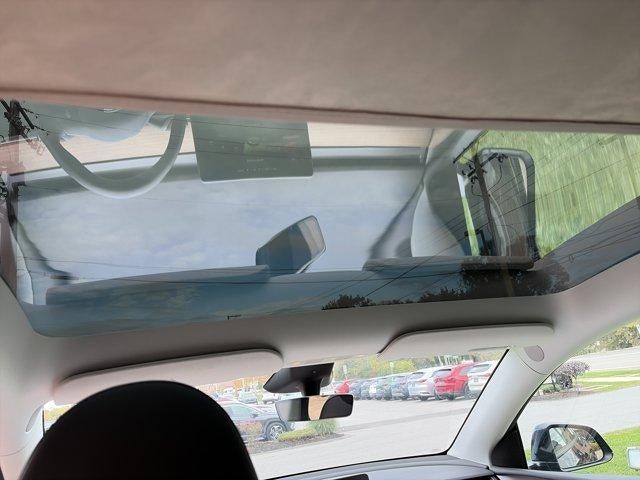 2025 Tesla Model Y Performance AWD *Ltd Avail*