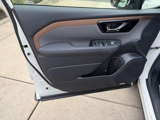 2025 Subaru Forester Sport AWD