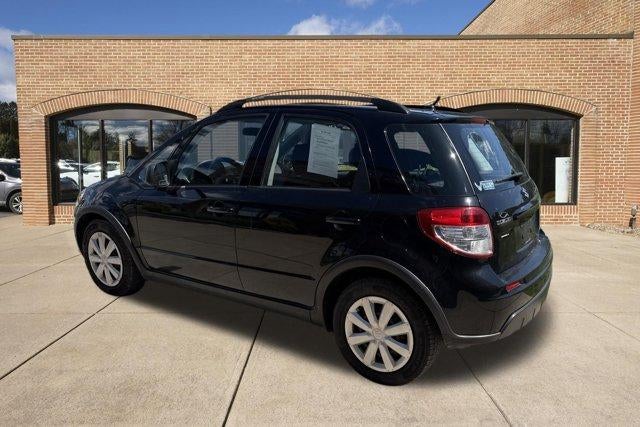 2011 Suzuki SX4 5dr HB CVT Crossover Premium AWD