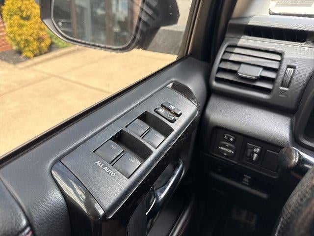 2014 Toyota 4Runner 4WD 4dr V6 Trail (Natl)
