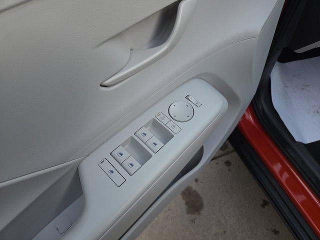 2025 Hyundai KONA SE AWD