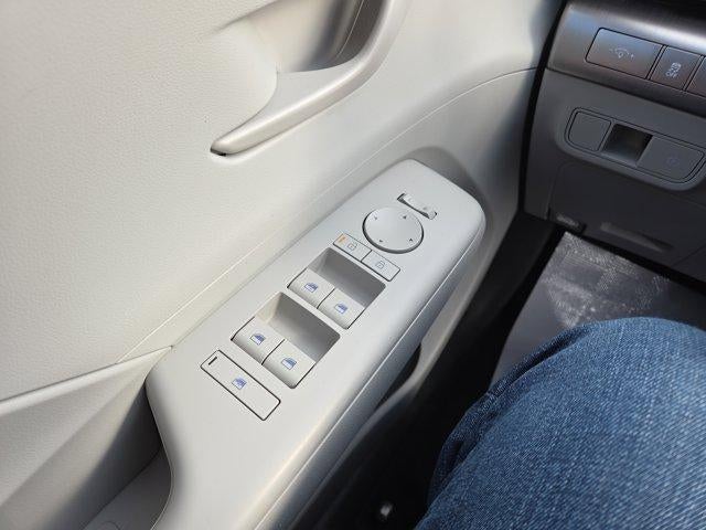 2025 Hyundai KONA SEL AWD