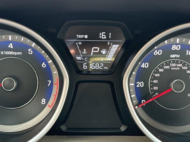 2016 Hyundai ELANTRA 4dr Sdn Auto SE