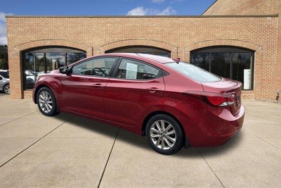 2016 Hyundai ELANTRA 4dr Sdn Auto SE
