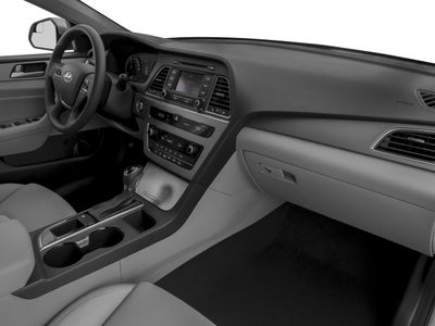 2016 Hyundai SONATA Hybrid 4dr Sdn SE