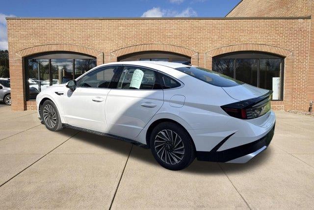 2025 Hyundai SONATA Hybrid SEL FWD