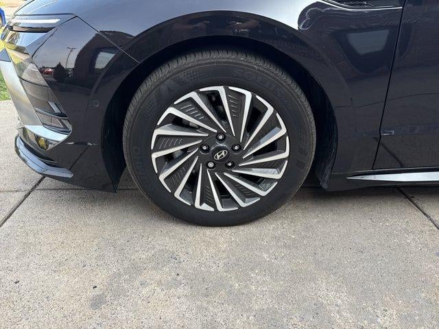 2025 Hyundai SONATA Hybrid Limited FWD