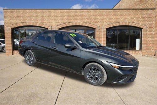 2024 Hyundai ELANTRA SEL IVT